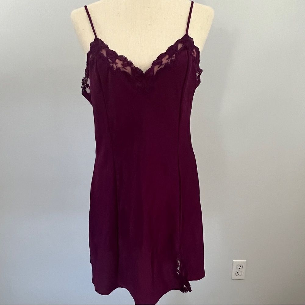 Vintage NWT 90’s Victoria Secret Plum Purple Satin Lace Slip Chemise L Deadstock